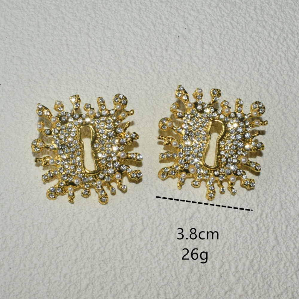 New schiaparelli inspired Key Hole Earrings - Picture 4 of 6